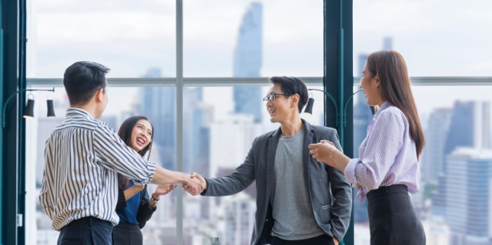 如何选择合适的招聘公司？