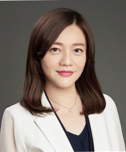 Janet Yeh portrait